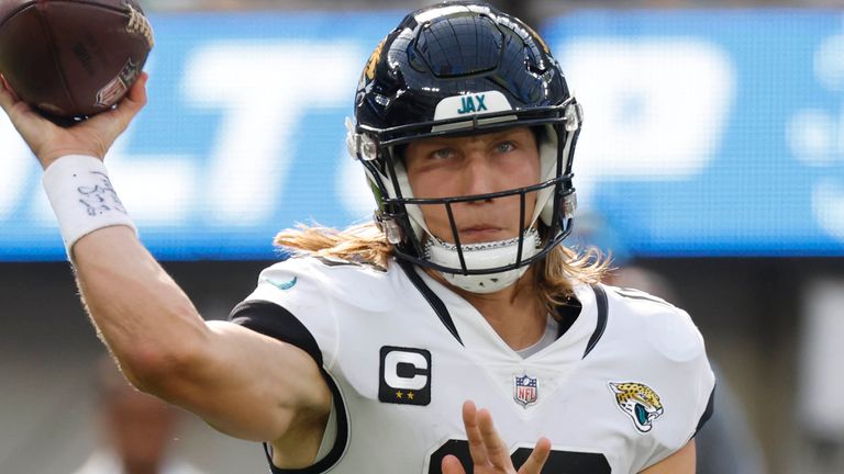 NFL Network's Brian Baldinger breaks down the growth of Jacksonville Jaguars quarterback Trevor Lawrence into his second season in the NFL