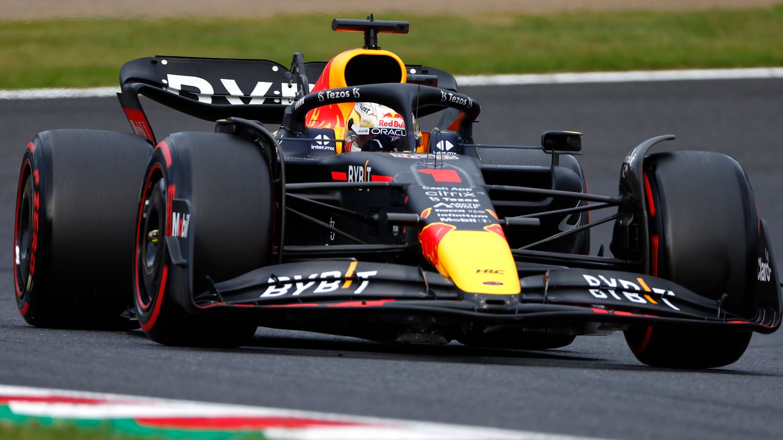 Japanese GP Qualifying: Max Verstappen takes pole position but faces investigation for Lando Norris incident