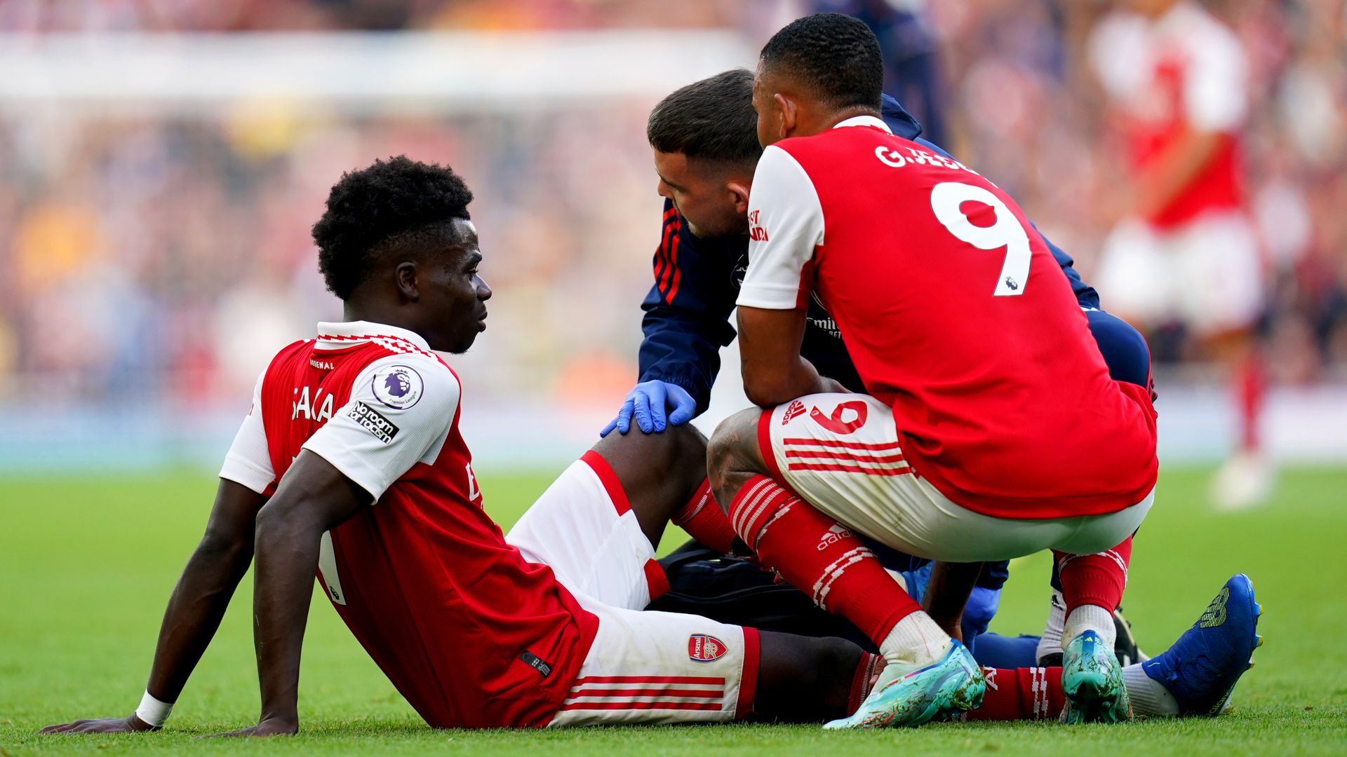 World Cup concerns for Saka after injury | Arteta: 'A bad kick - nothing further'