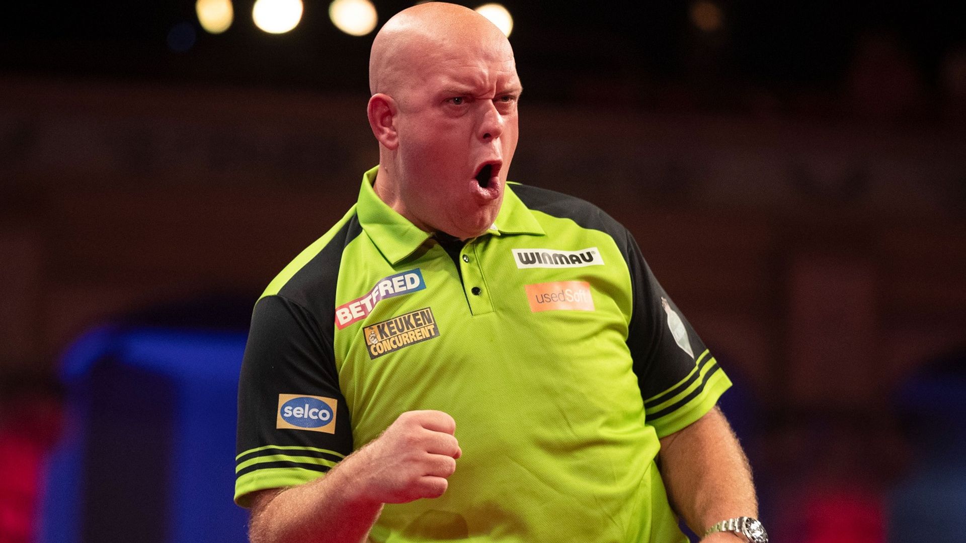 World Grand Prix Darts Recap I MVG eases past Anderson while Wright & Clayton win