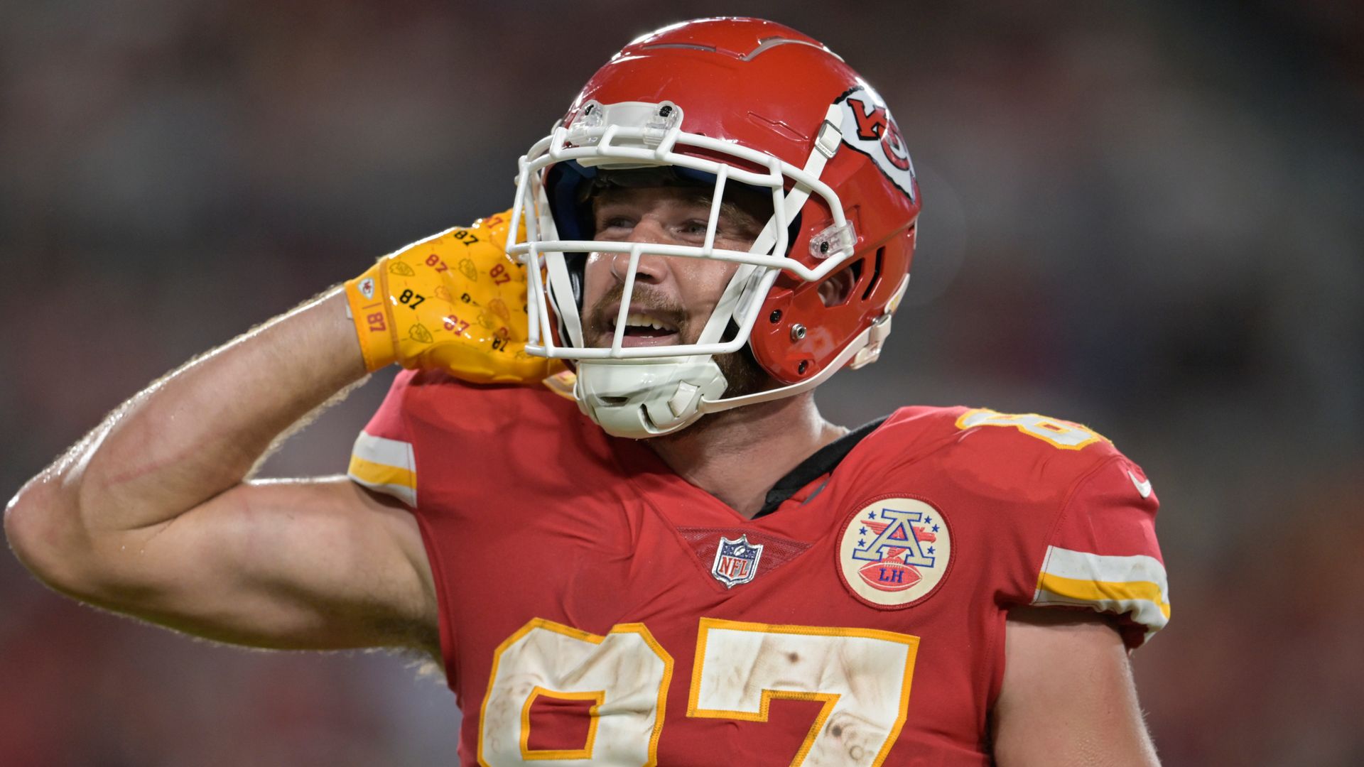 NFL Stats: Kelce makes history with four-TD effort | Brady beats Falcons again