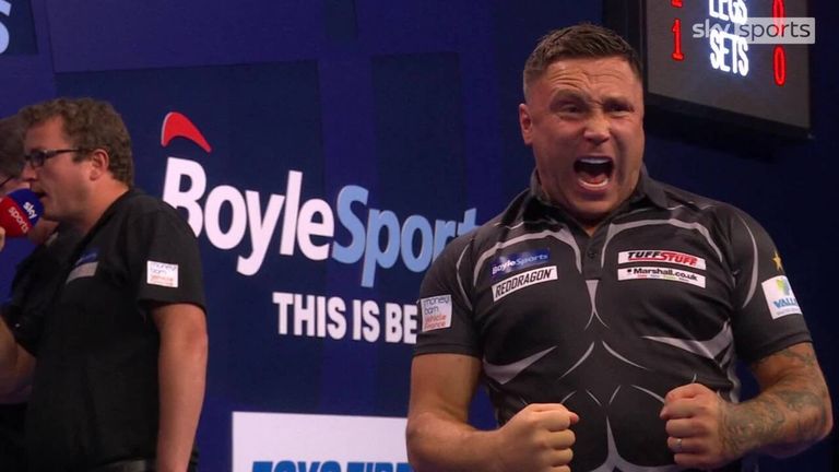 Gerwyn Price disfrutó de este resultado 101 en su camino a la victoria sobre Martin Schindler