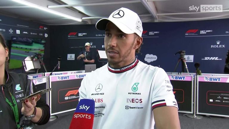Lewis Hamilton pense qu'il aurait pu offrir plus de défi à Max Verstappen pour la victoire s'il avait commencé avec les pneus tendres au début de la course au Mexique.