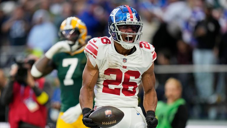Highlights of the New York Giants against the Green Bay Packers in Week Five of the NFL season