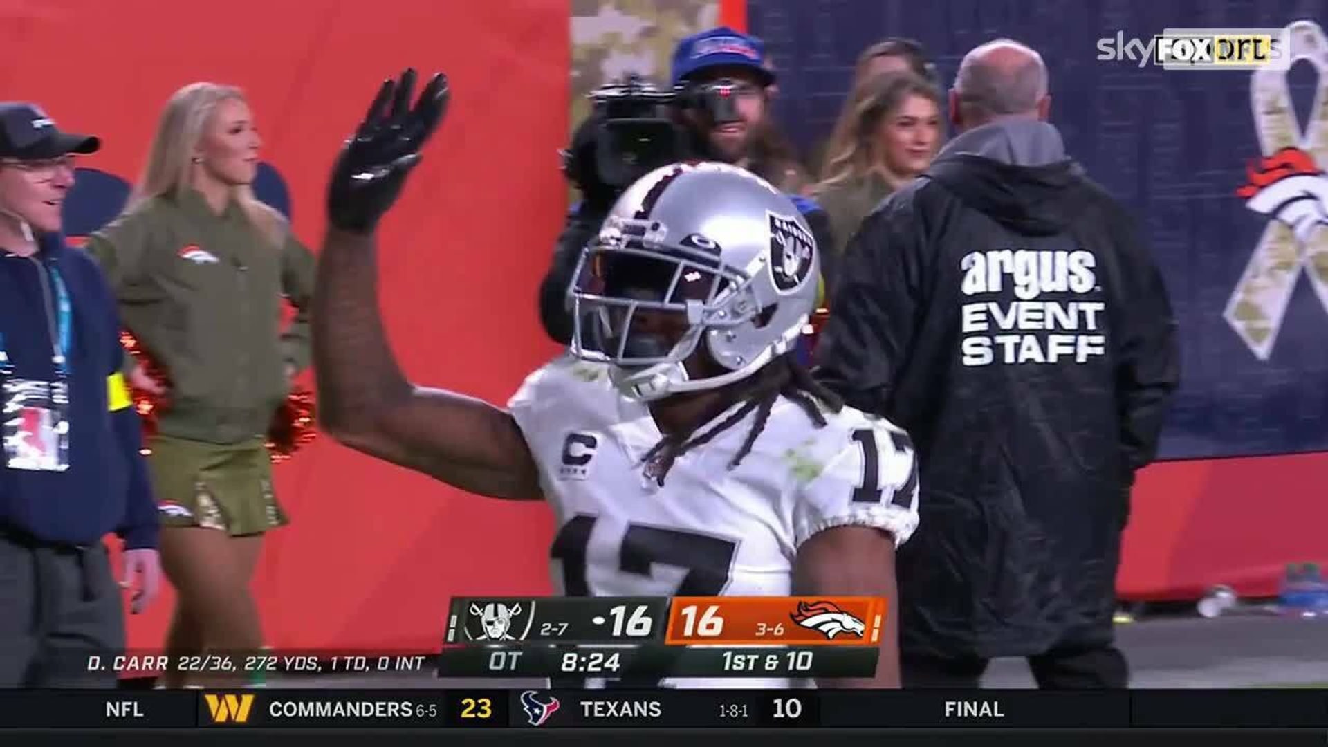 Carr finds Adams for 35-yard walk-off TD in overtime