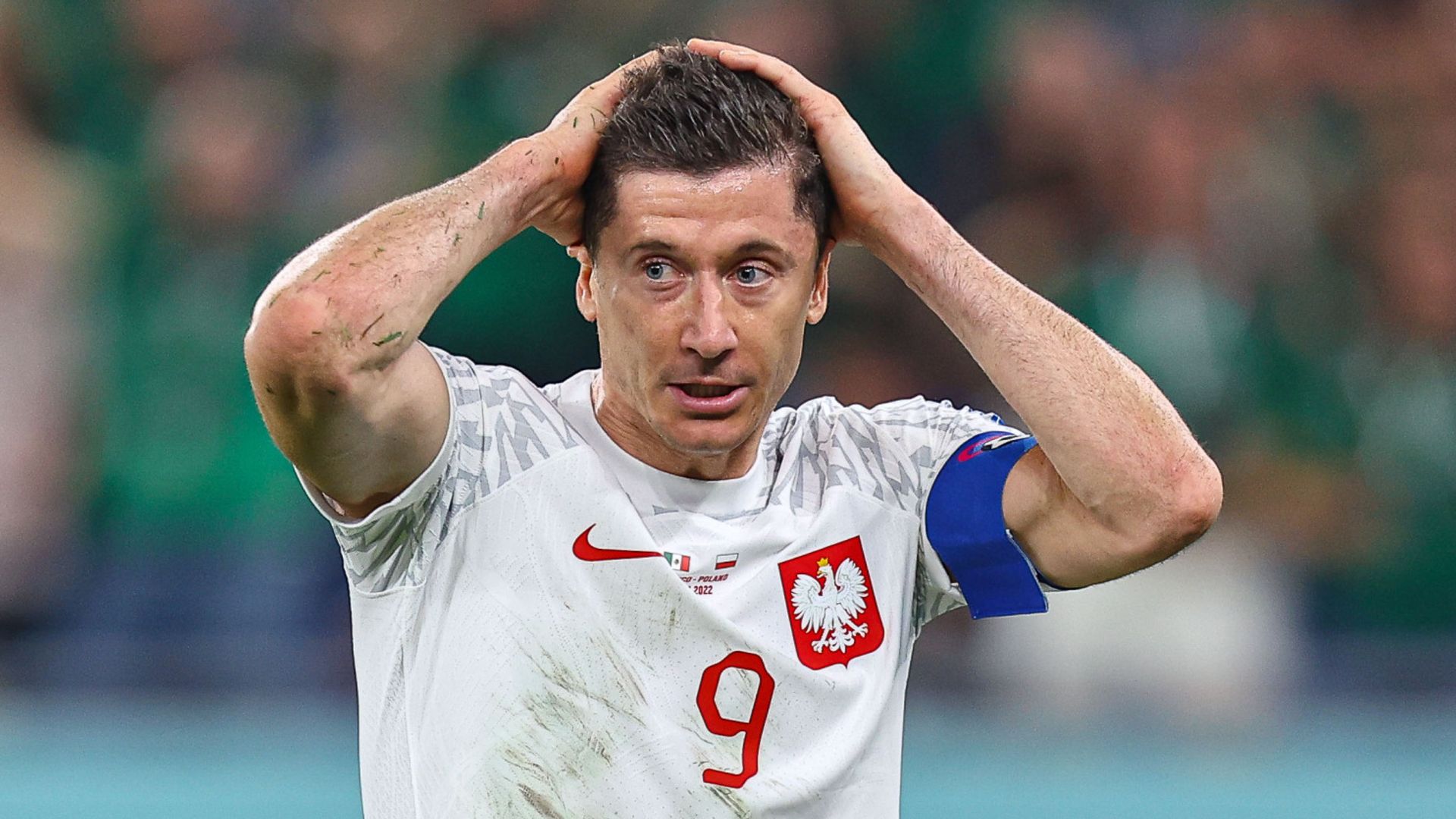 Lewandowski misses penalty in Mexico-Poland stalemate
