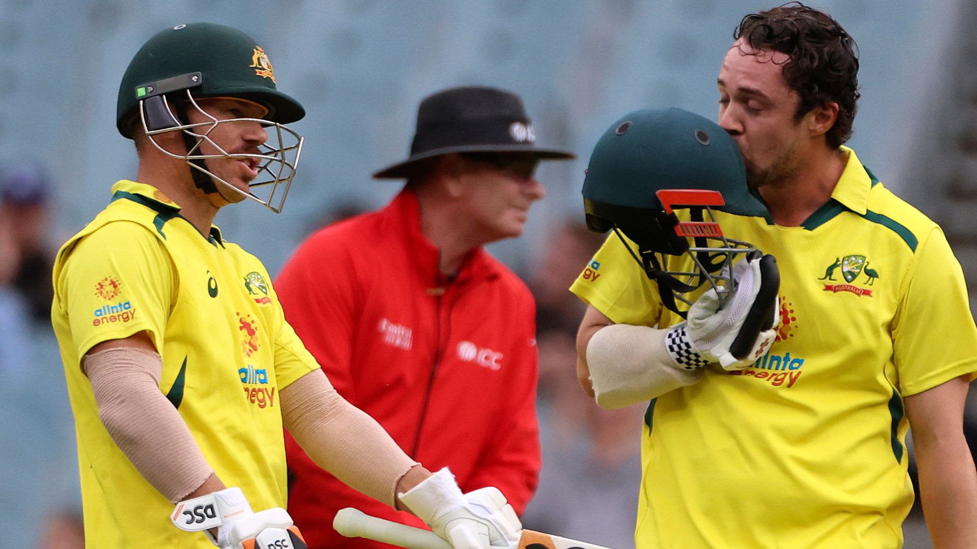 Australia set England 364 after Head and Warner tons in third ODI LIVE!