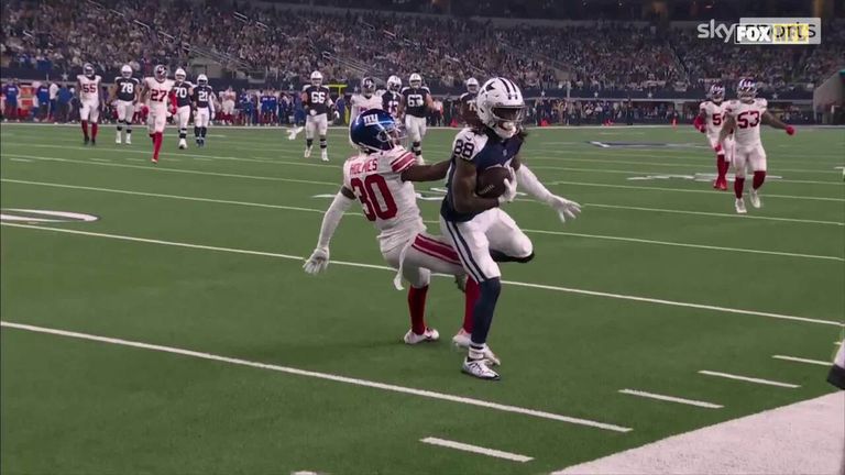 Watch CeeDee Lamb's sensational one-handed catch of the Dallas Cowboys vs. New York Giants.