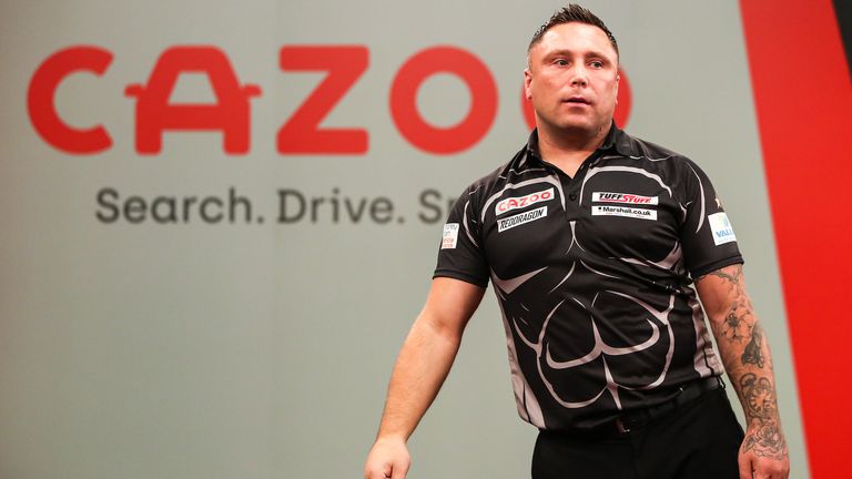 Wayne Mardle says Gerwyn Price's decision to wear ear defenders was a sign that he was feeling the pressure