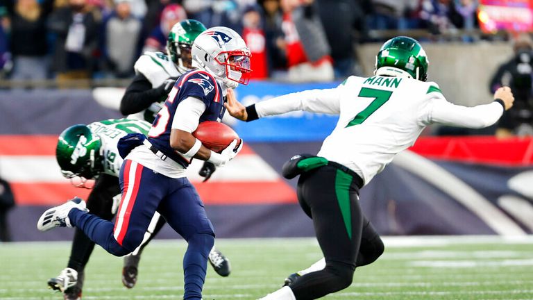 Sorotan New York Jets melawan New England Patriots dari minggu ke-11 musim NFL.