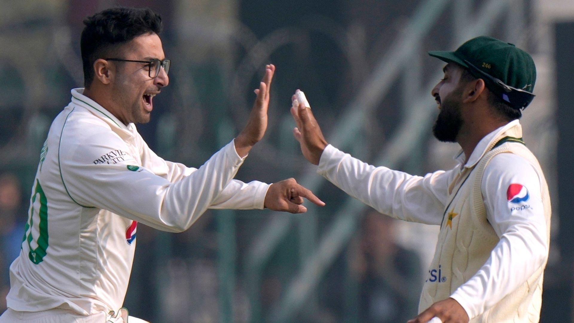 Scorecard: Pakistan vs England, second Test, Multan