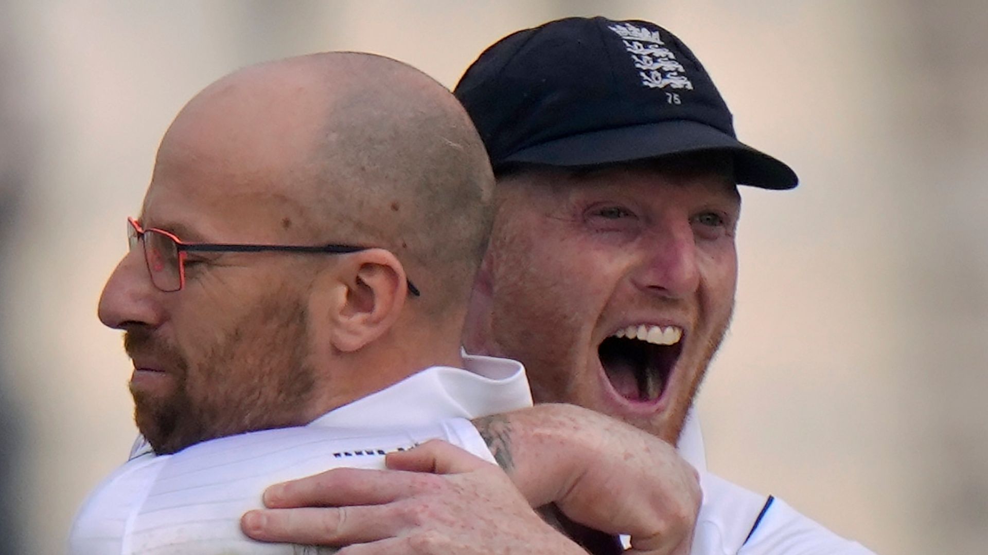 Leach appreciates England backing: 'I now feel I belong'