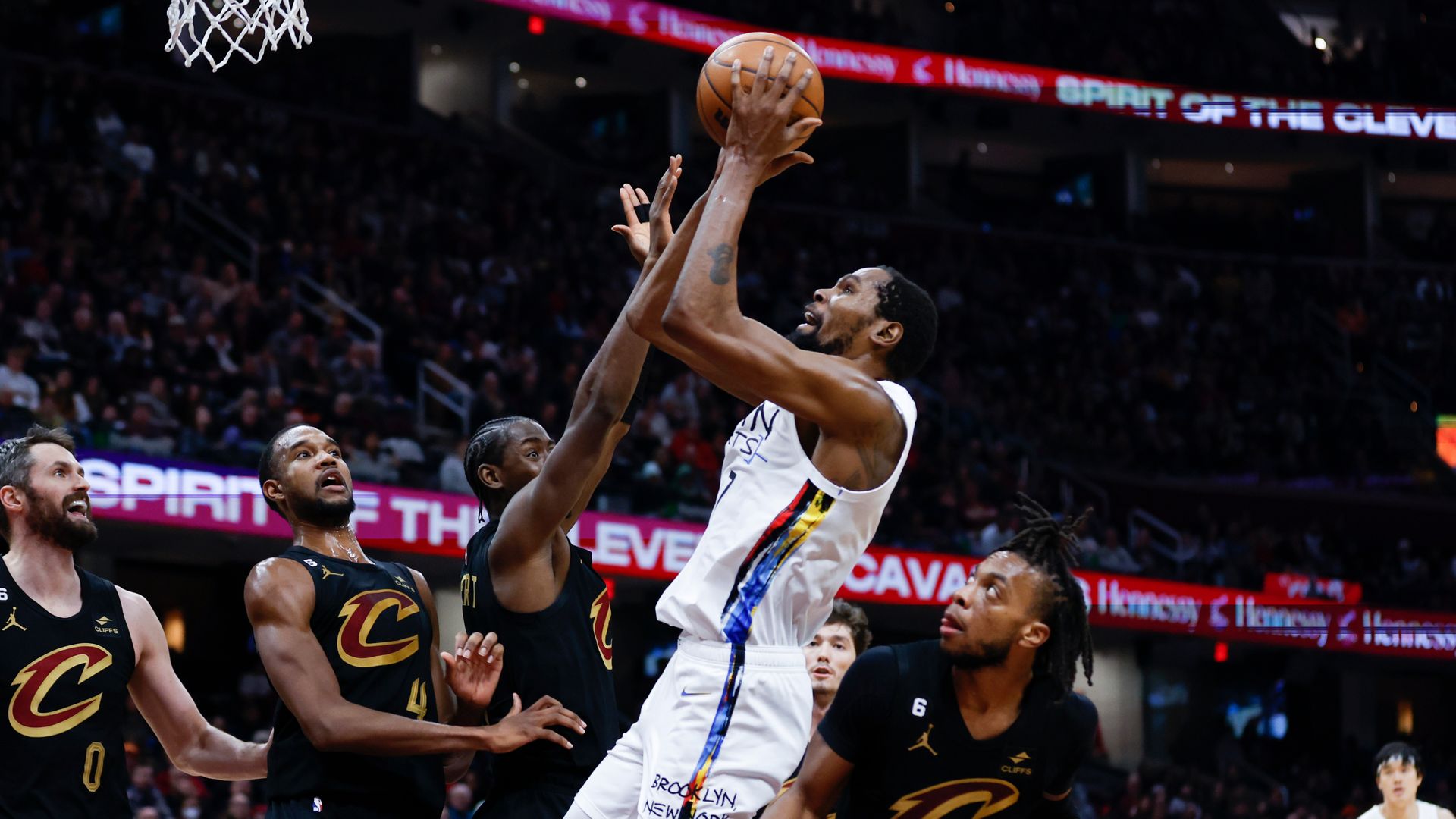 NBA round-up:  Irving and Durant both score 32 as Nets win ninth straight