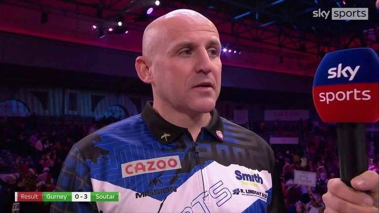 Alan Souttar dit qu'il s'est habitué aux grandes scènes après avoir battu Daryl Gurney au deuxième tour du Championnat du monde.