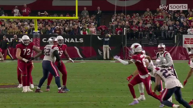 Arizona's Robbie Anderson somehow made a juggling one-handed catch for a 21-yard gain versus New England.