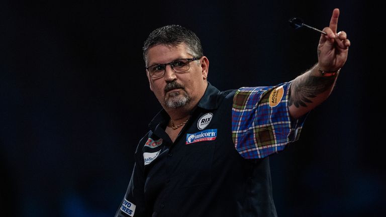 Gary Anderson marked his 52nd birthday with a hard-fought win over Madars Razma last time out