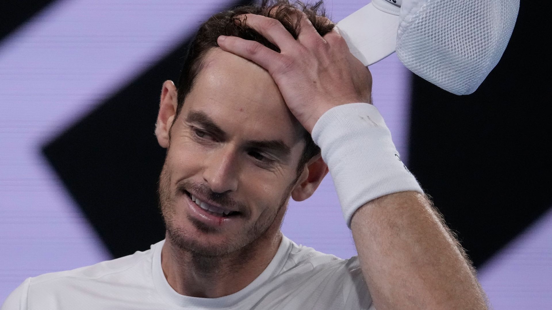 Murray blasts 'farce' of late-night finishes after epic win over Kokkinakis