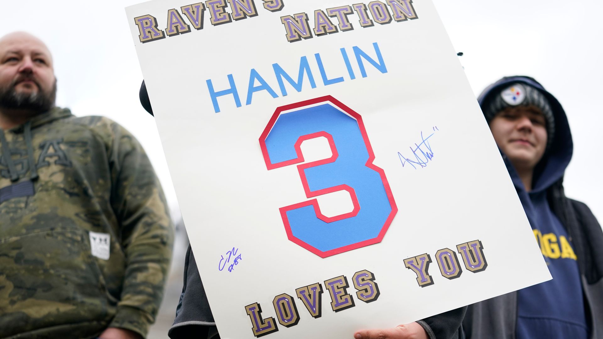 NFL pays tribute to Hamlin on emotional day