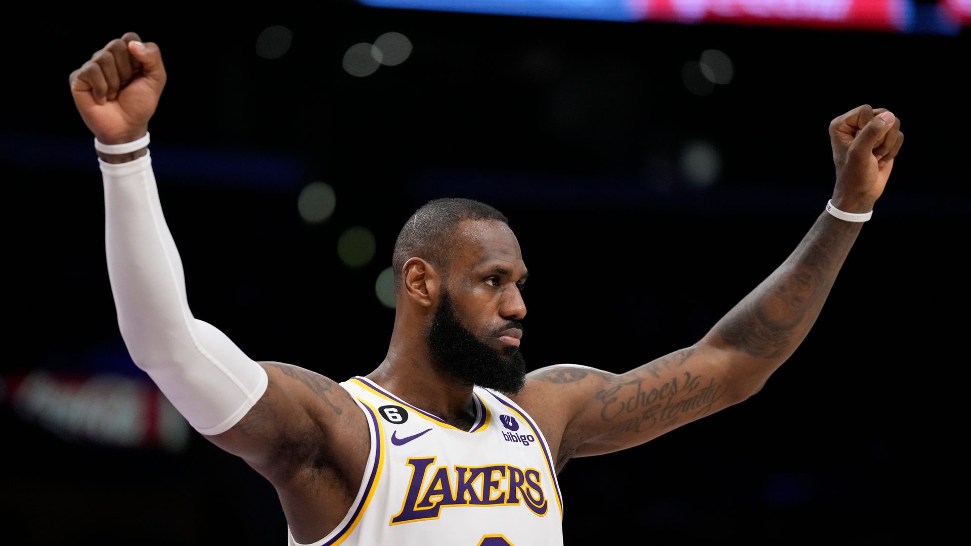 NBA Round-up: Lakers' James hits 38k points but Embiid's 76ers win