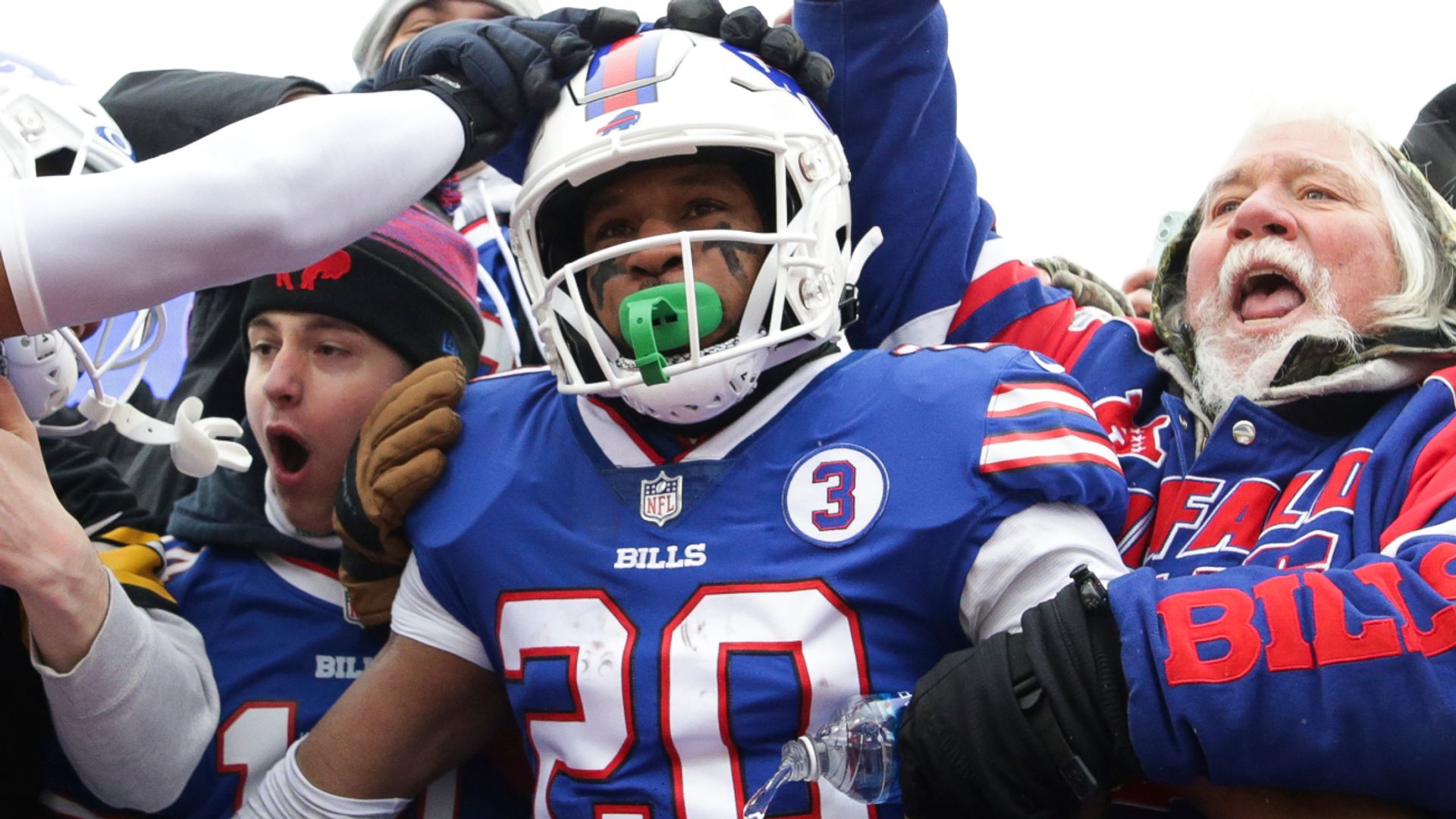 Buffalo's Hines to miss entire season after jet ski accident
