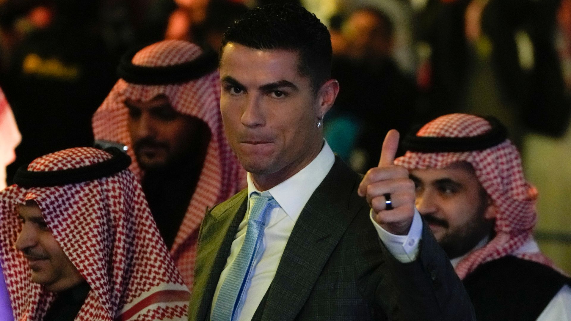 Ronaldo: I gave my word to Al Nassr despite many other offers