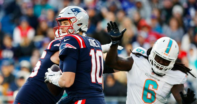 Kyle Dugger interception return helps Patriots beat Dolphins 23-21