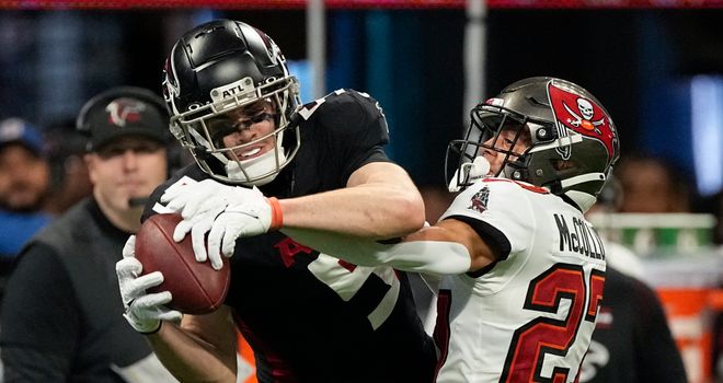 Tom Brady caps a 40-TD season as Bucs rout Falcons to secure the fifth seed  - The Boston Globe