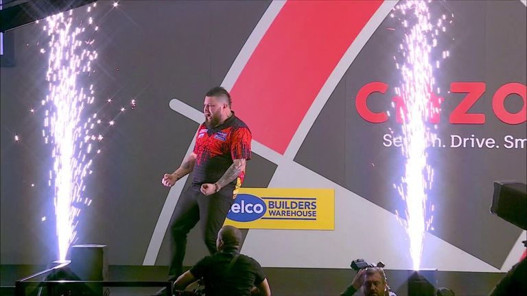 Aksi terbaik dari sesi sore perempat final di World Darts Championship.