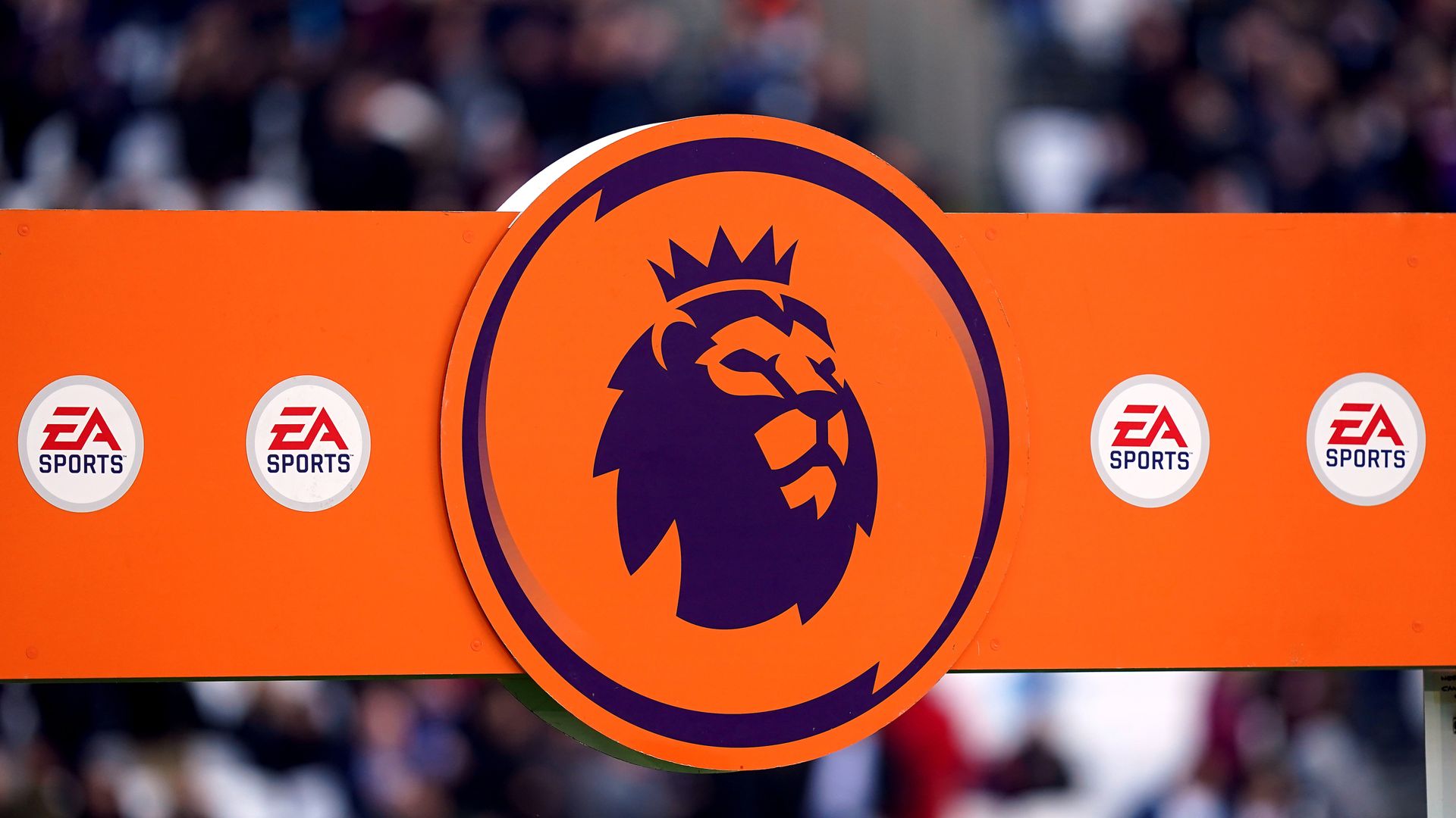 Premier League closes in £500m deal with video games maker EA Sports