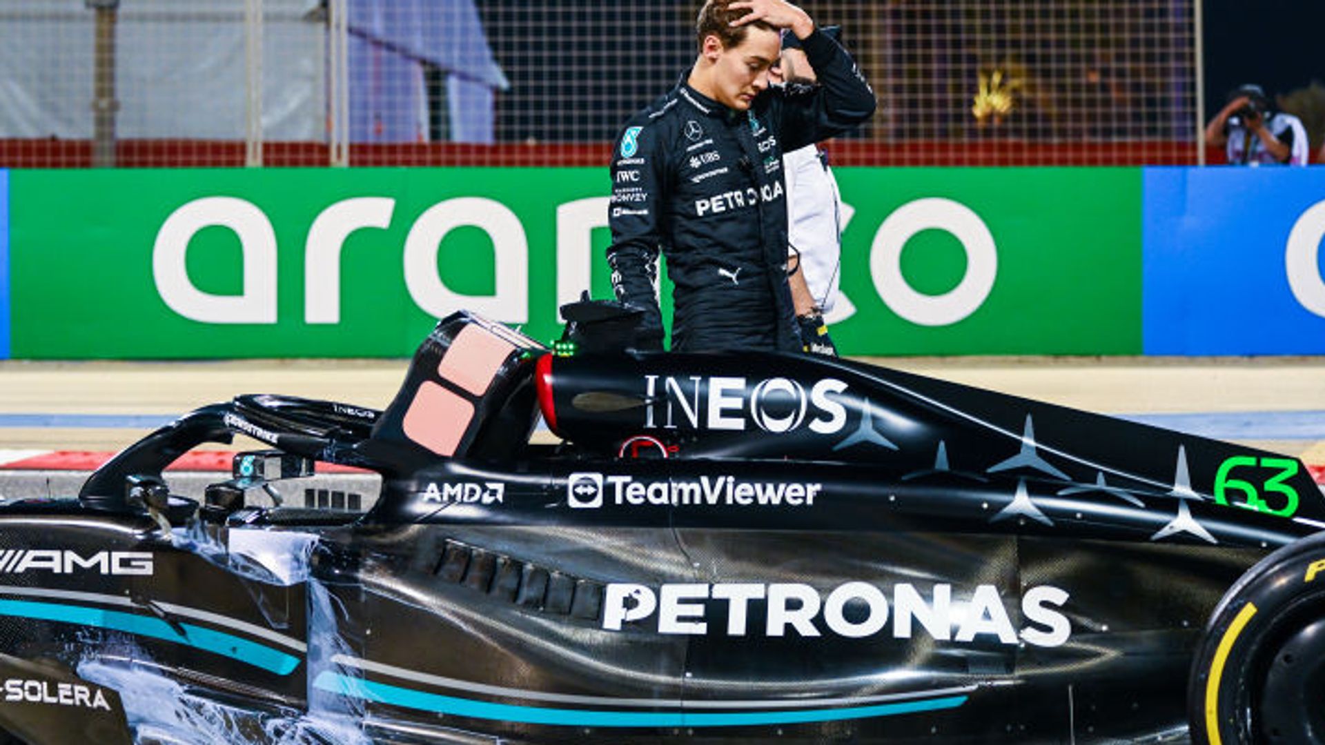 Mercedes hit trouble with testing breakdown | Zhou edges Verstappen