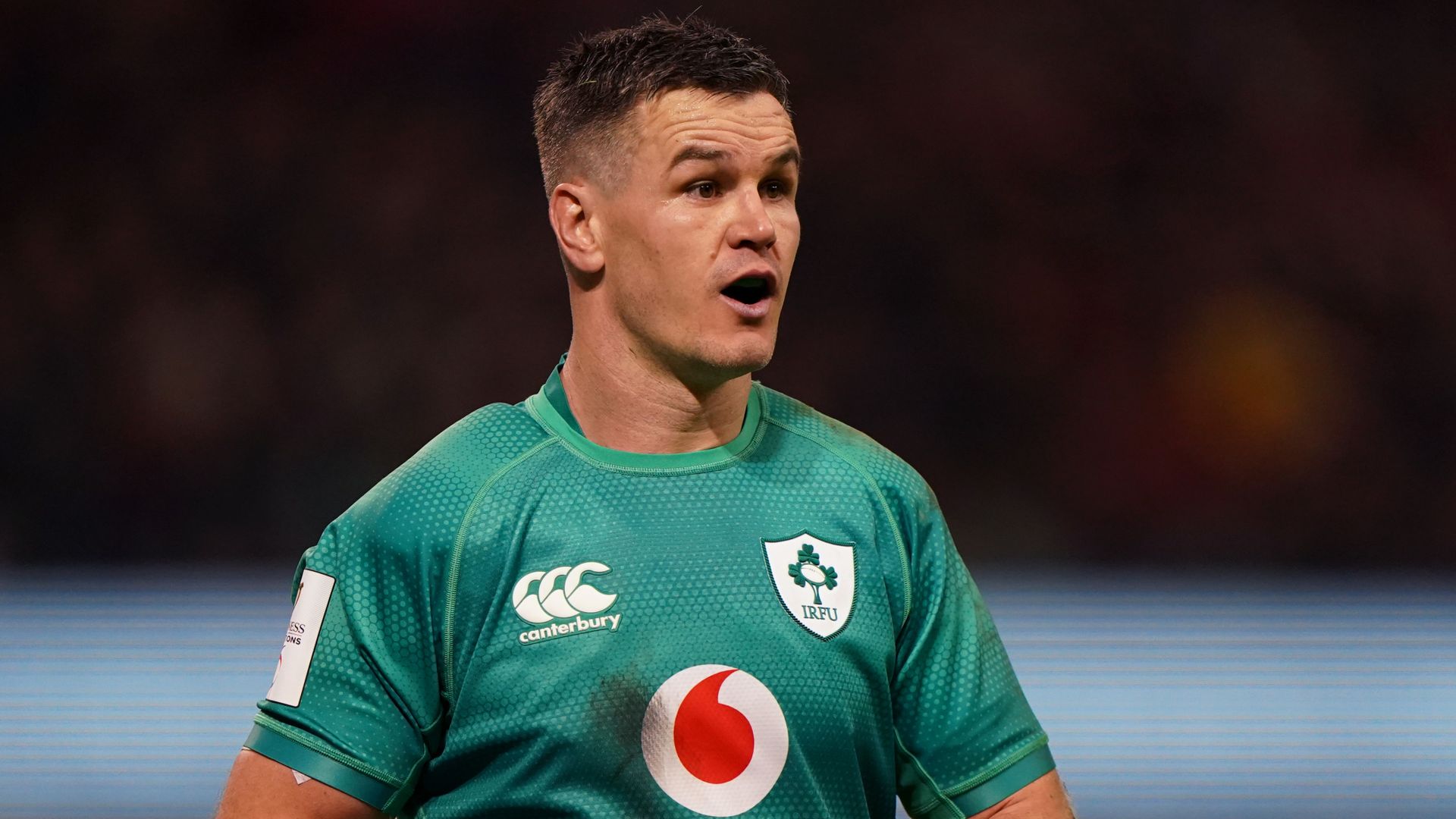 Ireland coach Farrell: No concerns over Sexton's age