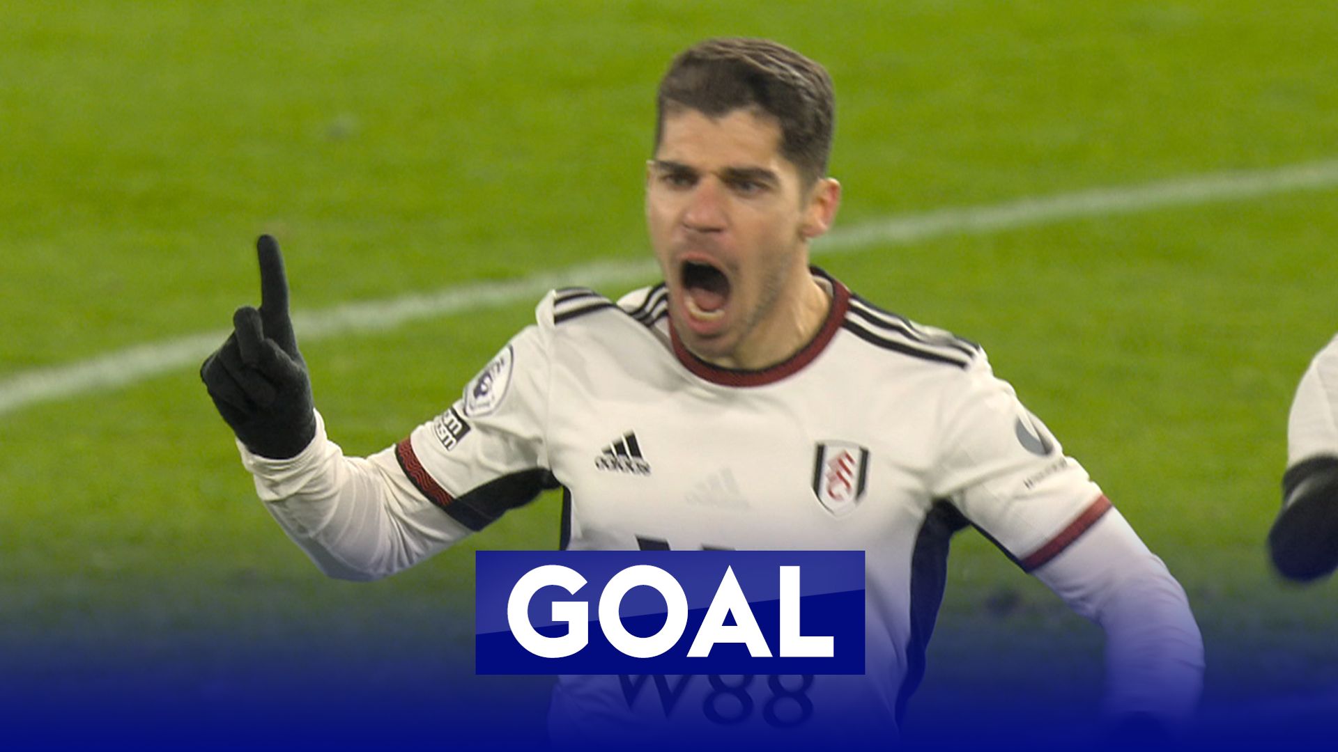 Solomon scores a stunner to pull Fulham level!