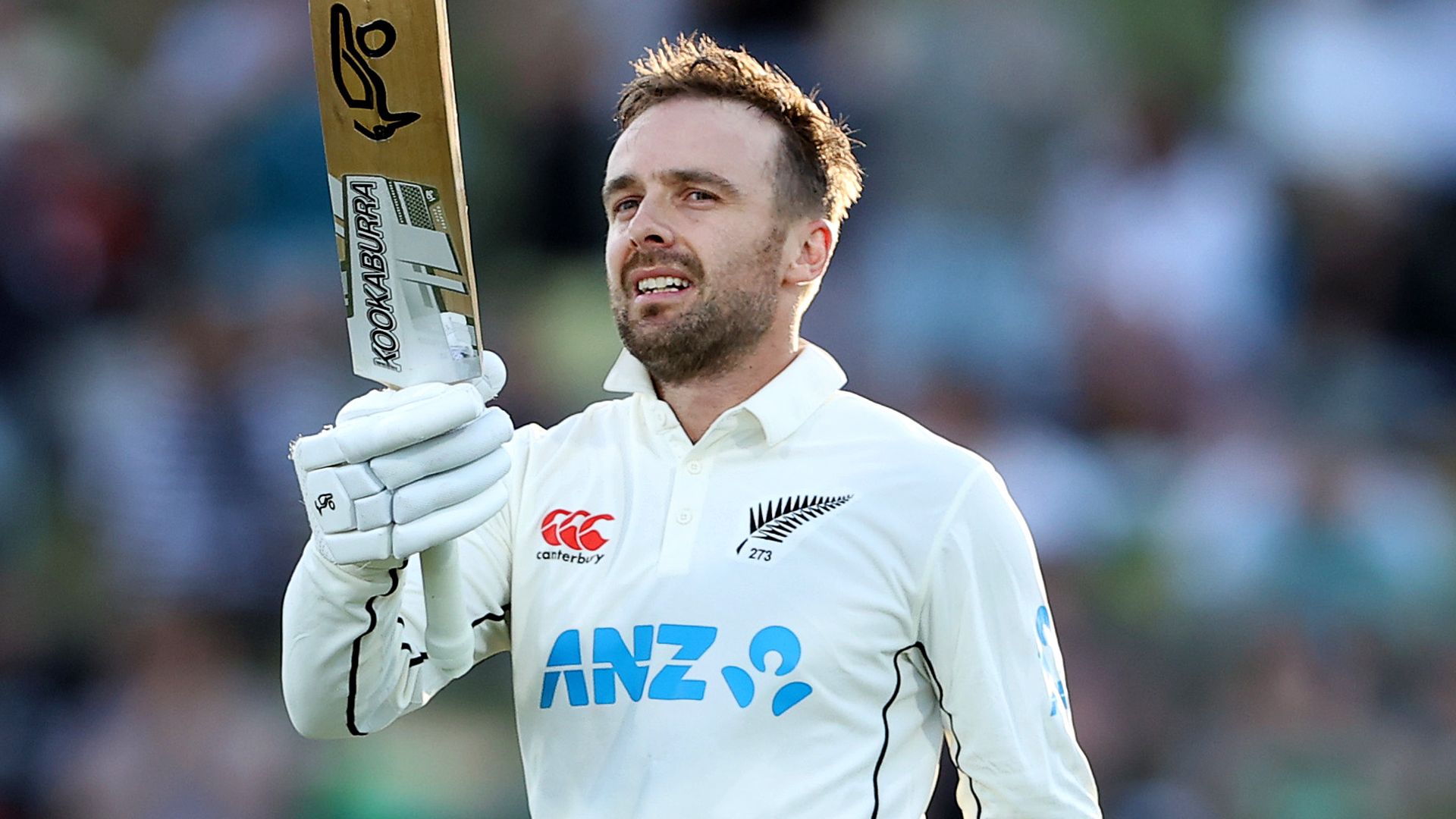 Blundell scores century as New Zealand cut England lead to below 30 LIVE!