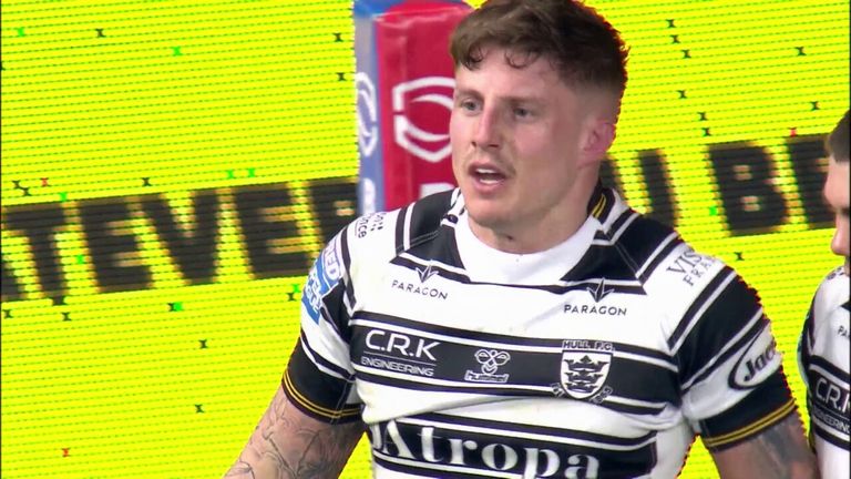 Liam Sutcliffe scored for Hull FC on his return to Headingley.