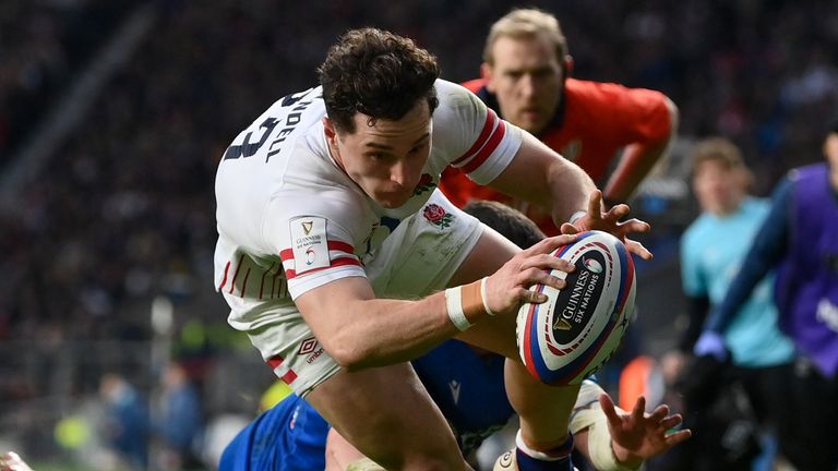 Henry Arundell has been brought in by Steve Borthwick for his first Test start in England's Six Nations Round 5 match away to Ireland
