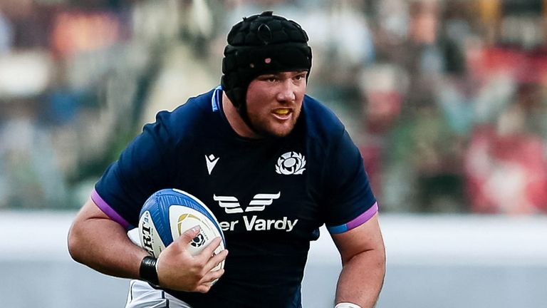 Zander Fagerson has returned to start at tighthead prop in Scotland's only change to face Wales 
