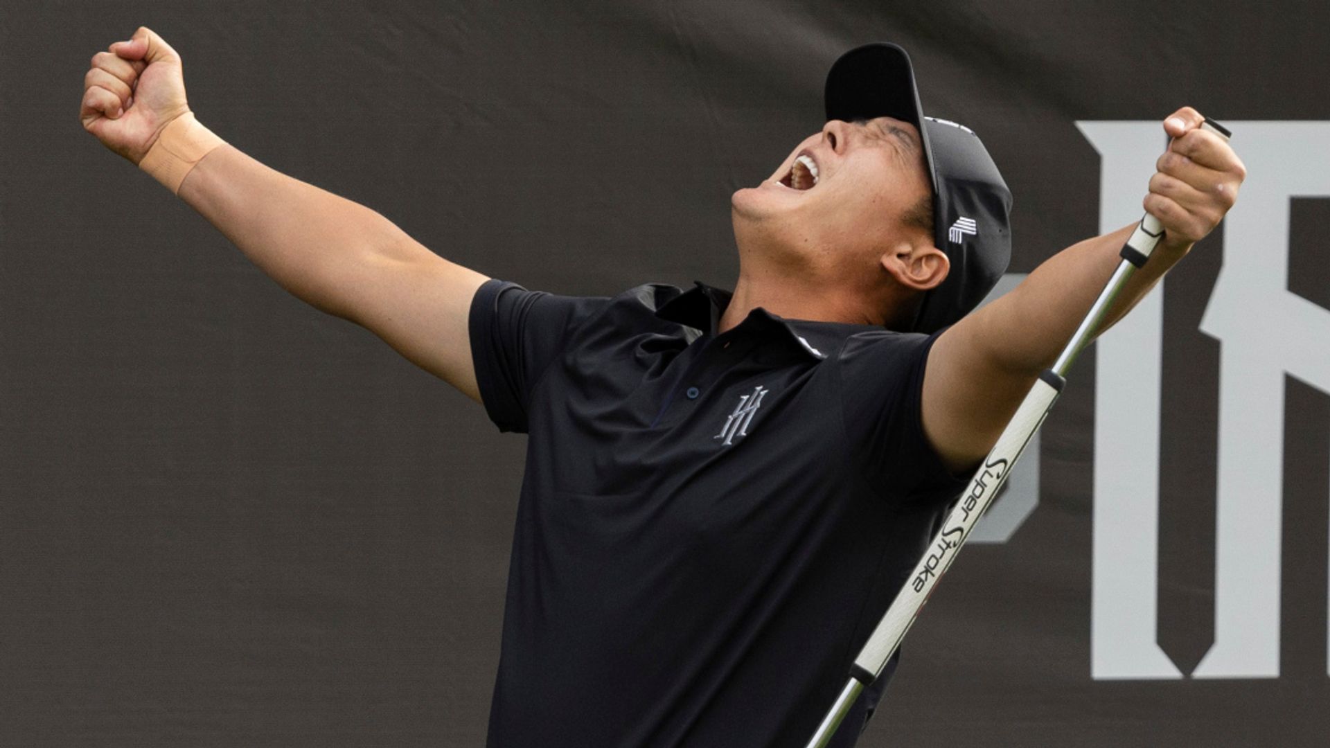 Lee claims playoff win at LIV Golf Tucson
