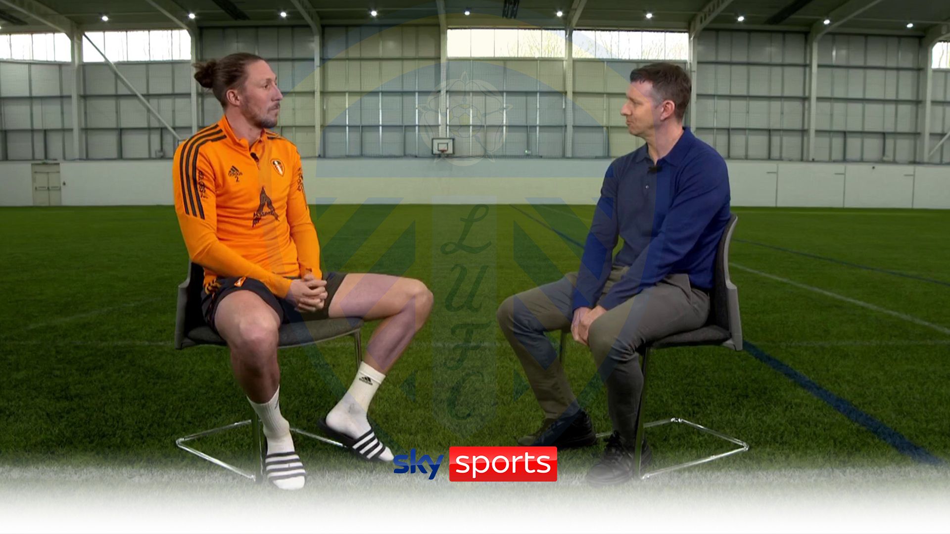 Ayling opens up on speech impediment | 'I hid way from interviews for years'