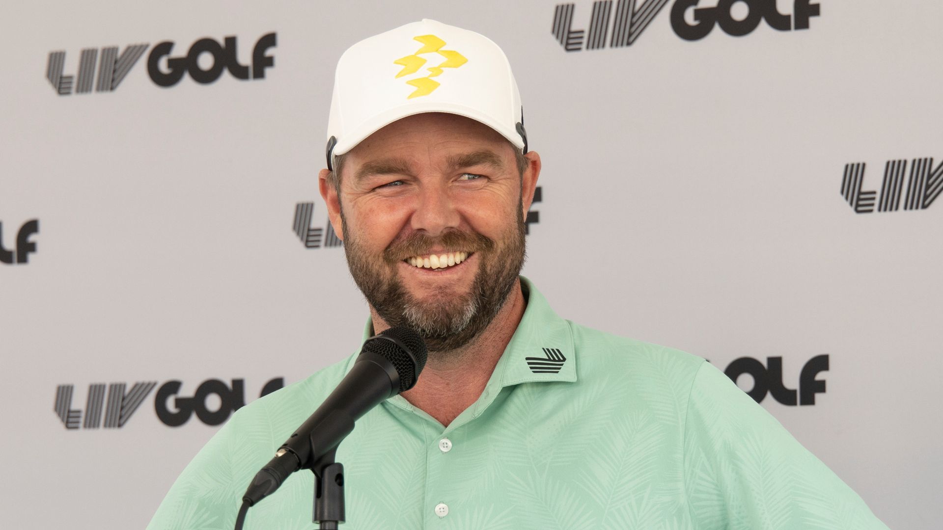Leishman leads after first round at LIV Golf Tucson