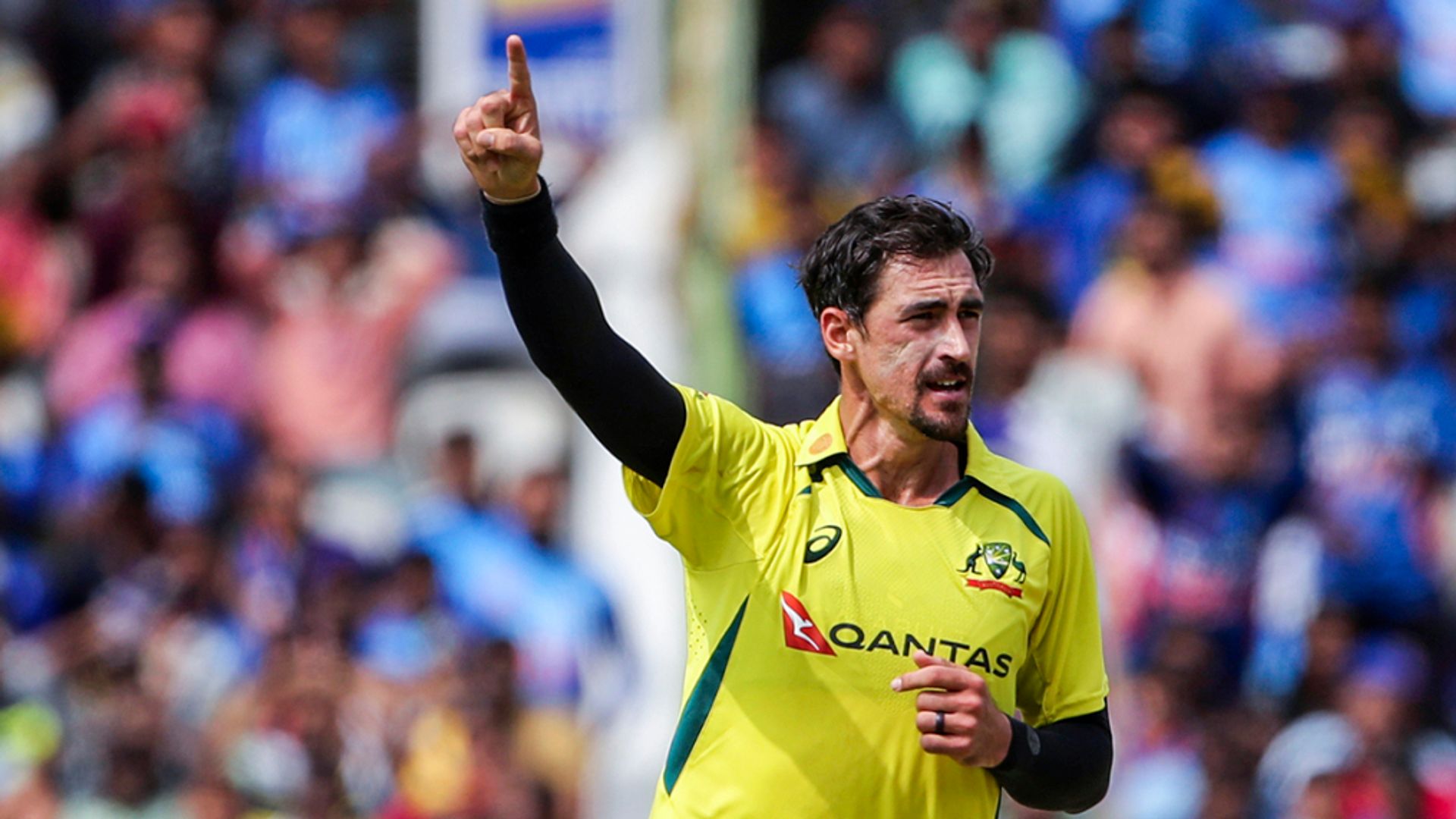 Starc takes five as Australia rout India to level ODI series