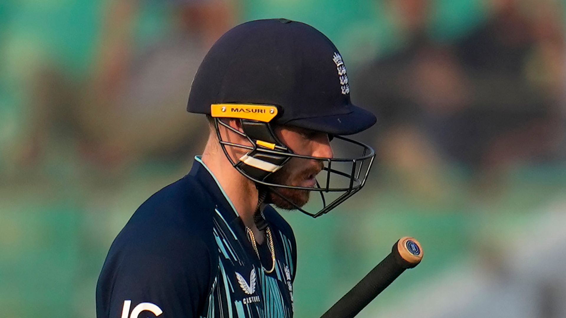Plenty to ponder for England as Salt misses opportunity to impress