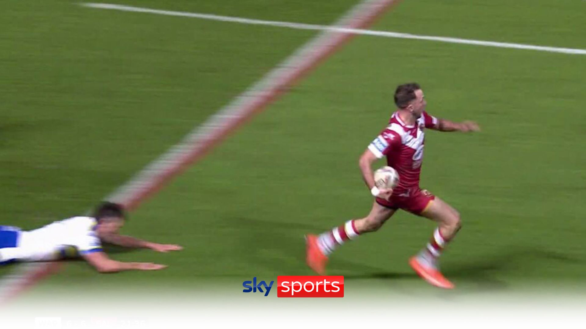 'A sensational try, fantastic score!' | Brierley's full pitch try