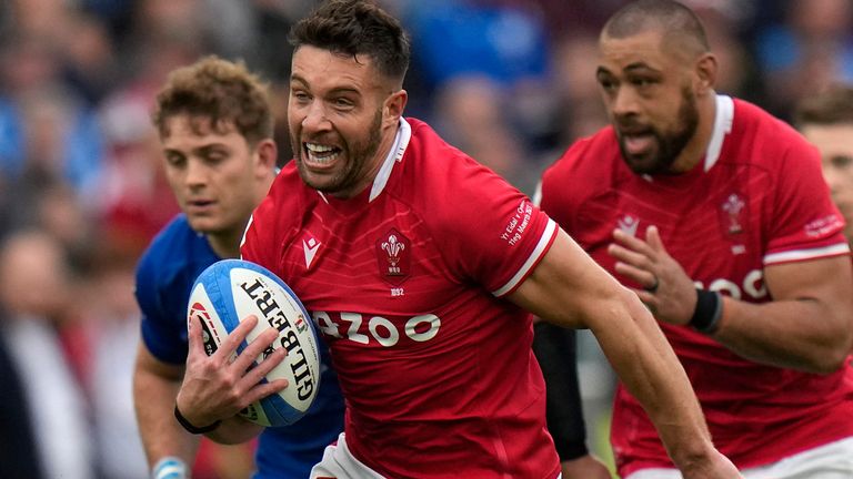 Rhys Webb's second-half break created the bonus-point try for Taulupe Faletau as Wales beat Italy