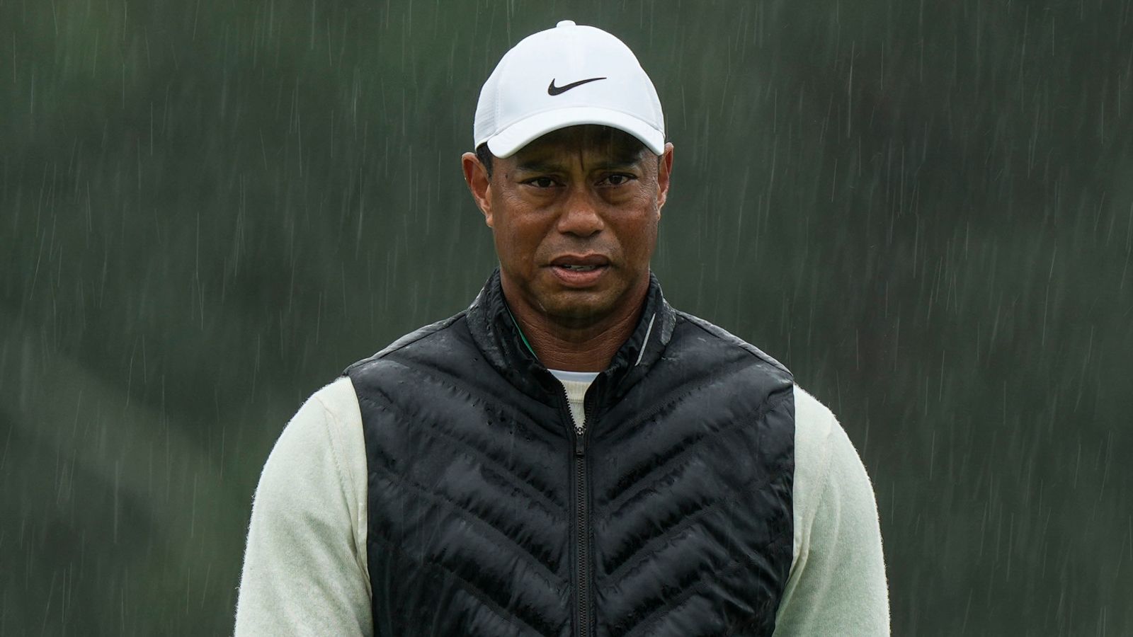 The Masters Tiger Woods withdraws due to injury ahead of resumption of