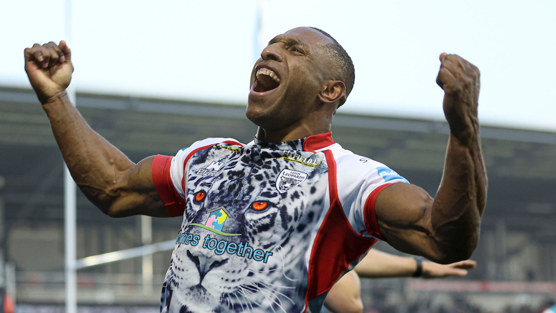 Ipape double leads Leigh to long-awaited victory over Leeds