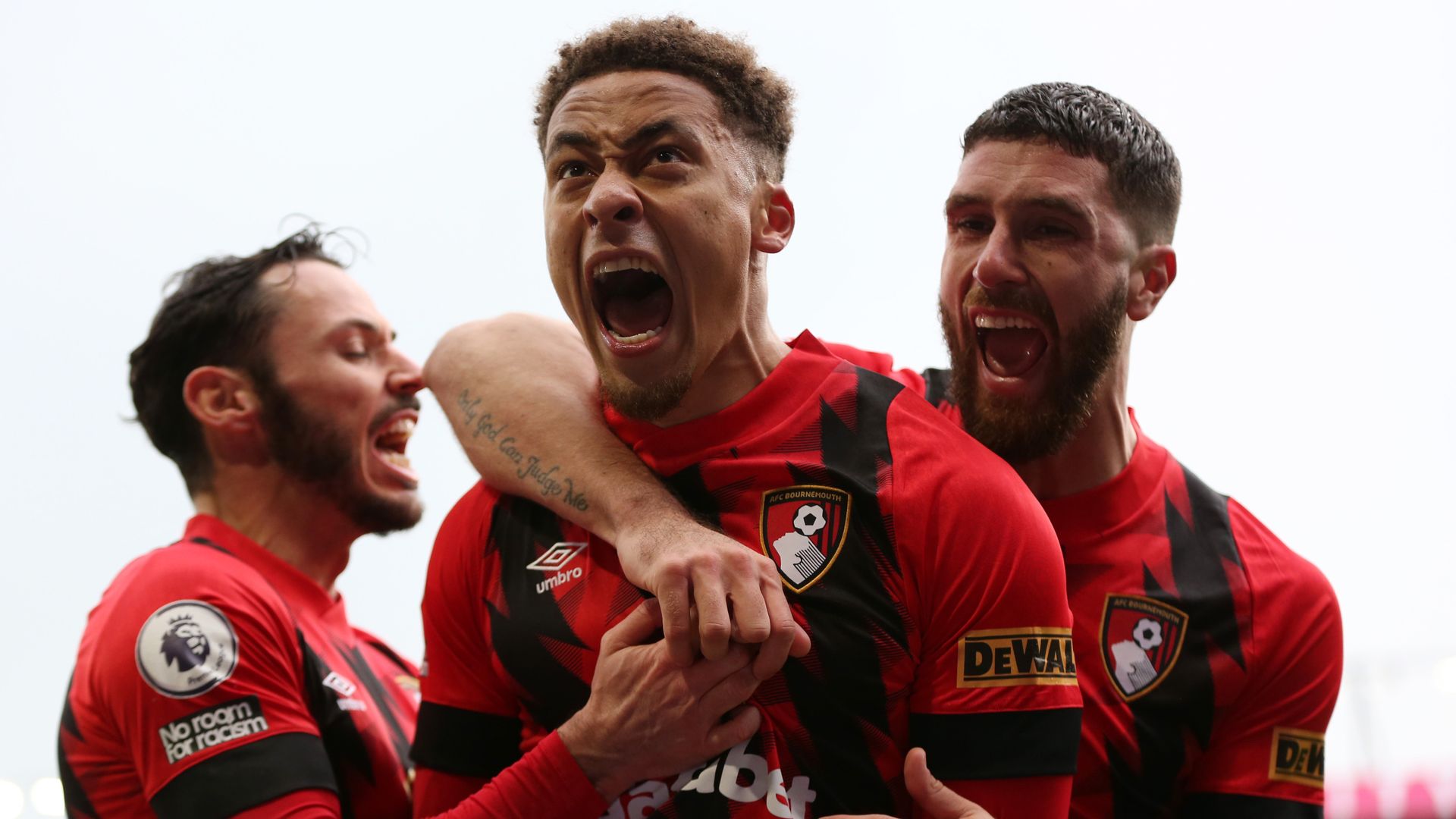 Bournemouth out of drop zone with vital win over Fulham