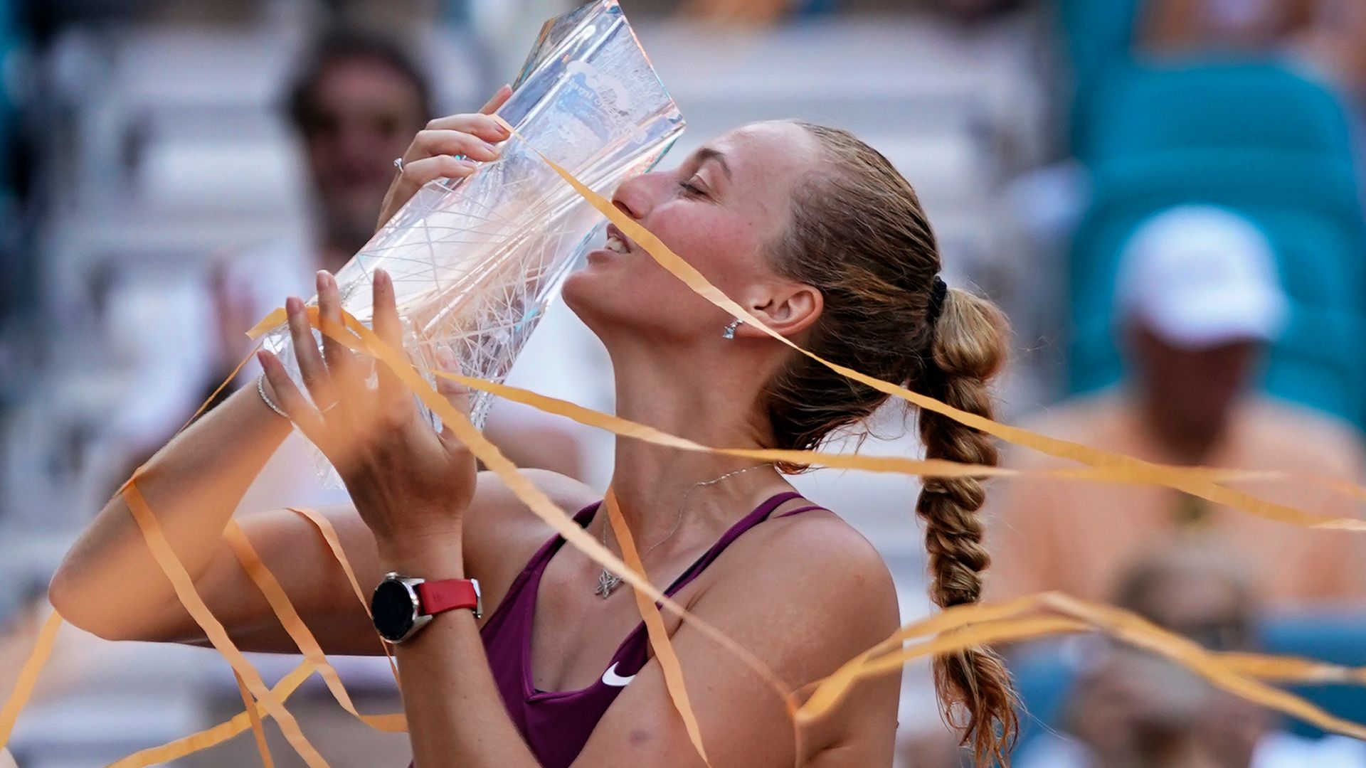 Kvitova downs Rybakina to seal Miami Open triumph