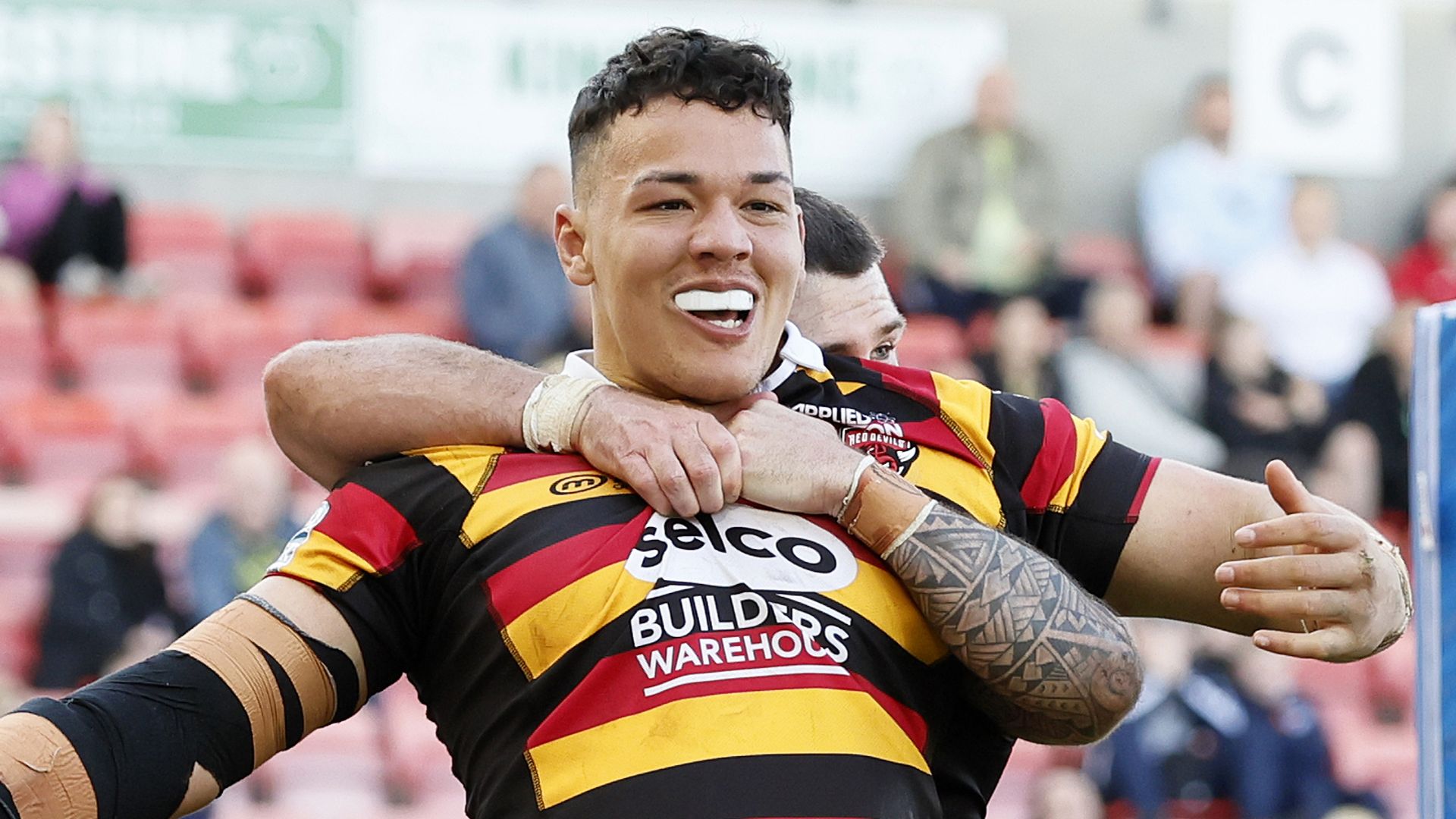 Salford stand firm against Leigh fightback to seal win
