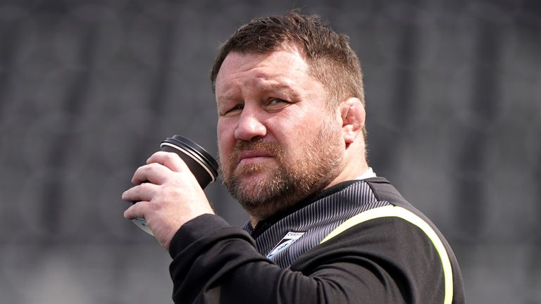Dai Young ha dejado su puesto como director de rugby de Cardiff 
