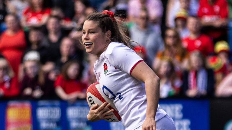 Jessica Breach scored one of nine tries as England brushed Wales aside in round three of the Six Nations